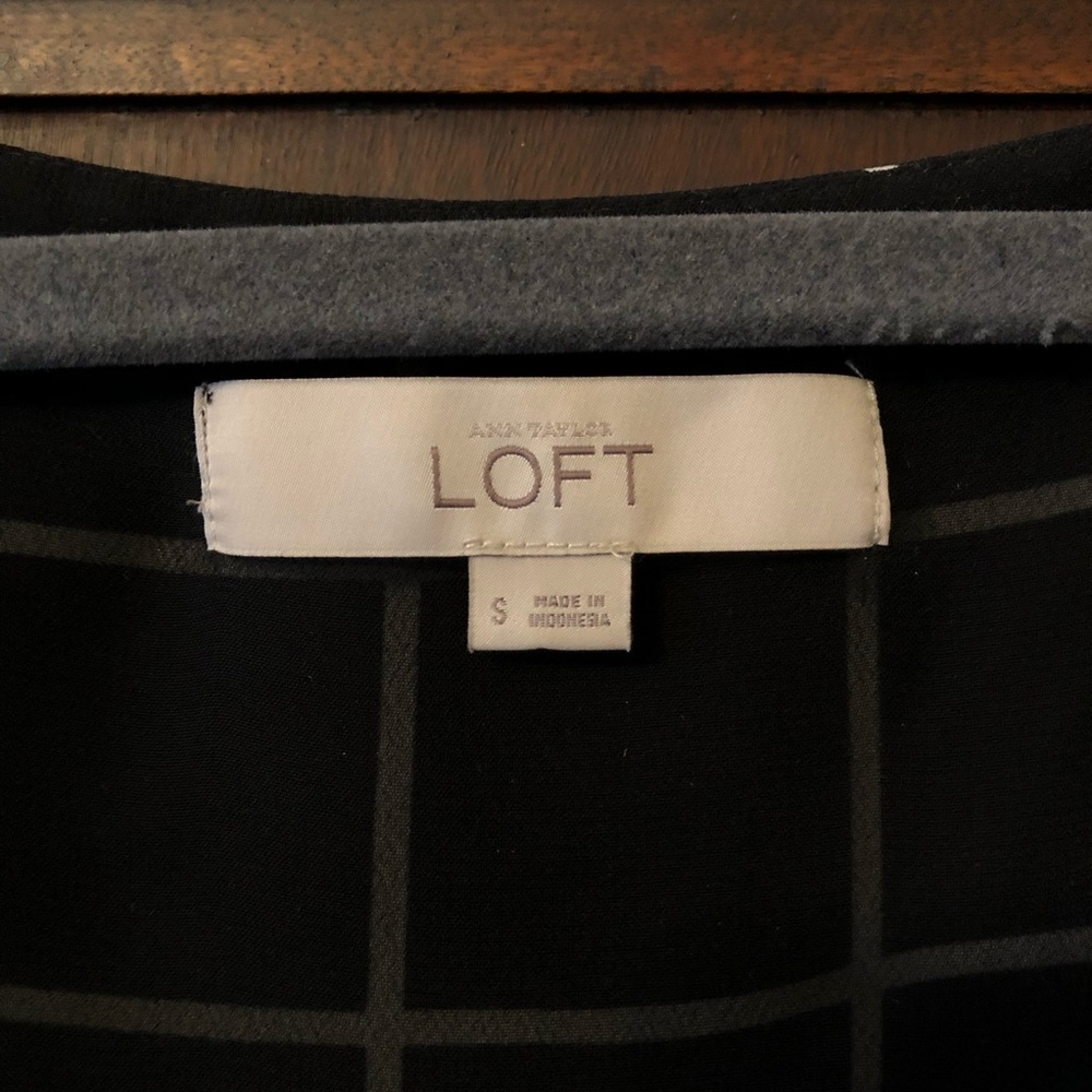 LOFT Sleeveless Tank Blouse - Picture 2 of 4